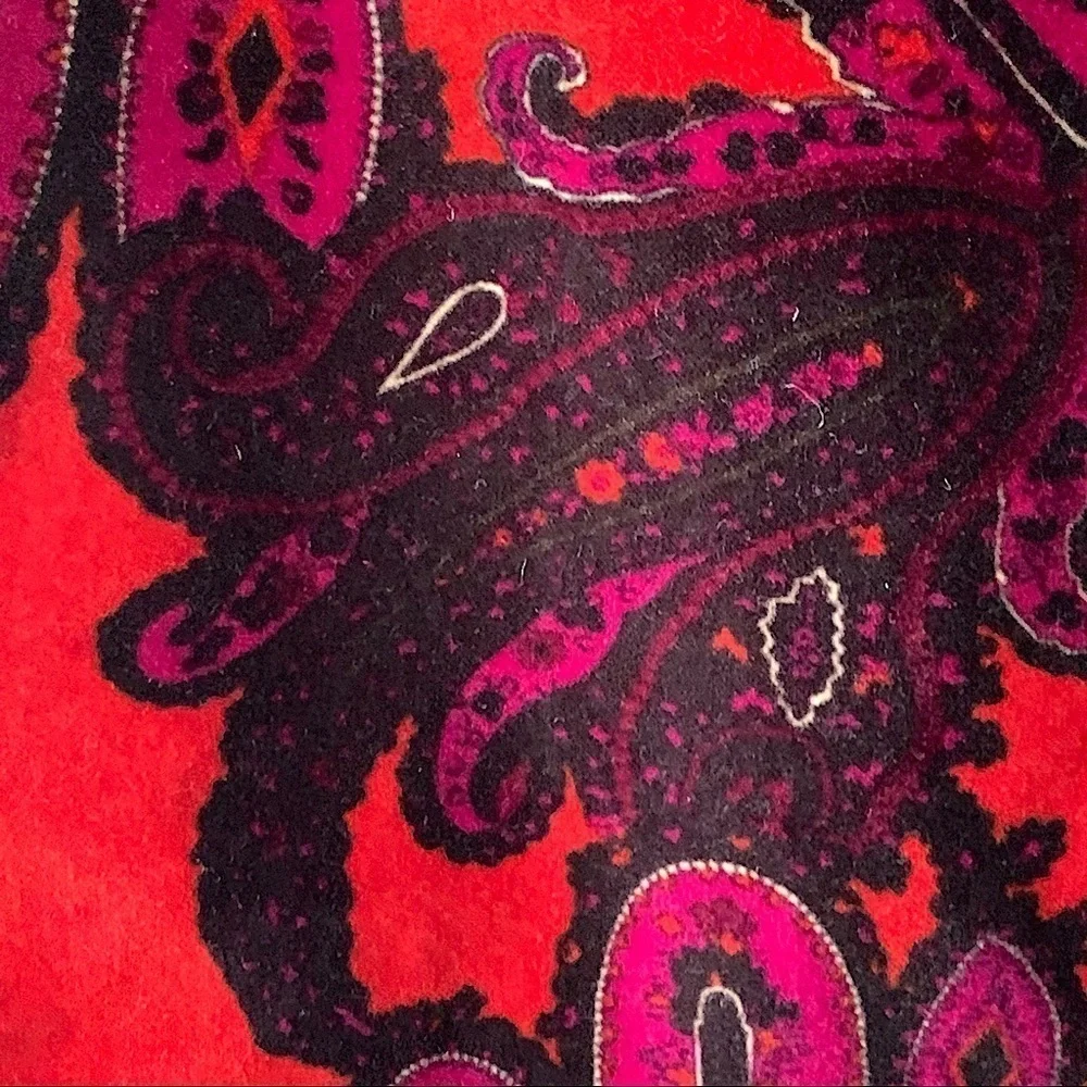 TALBOTS Petites Red Velvet Paisley Print Pencil Skirt Size 2P